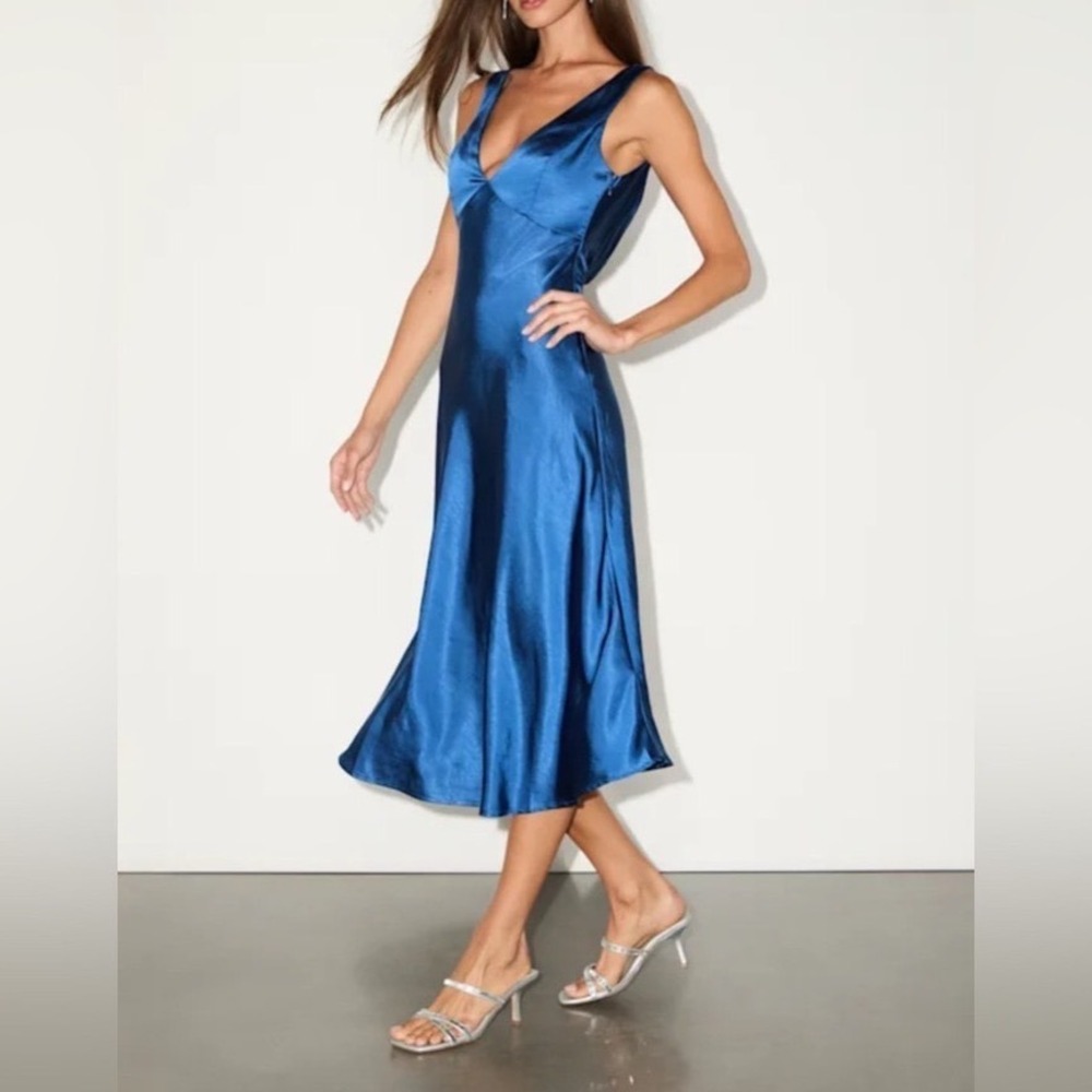 NWT Lulus Navy Blue Satin Cowl Back Midi Slip Dress Small